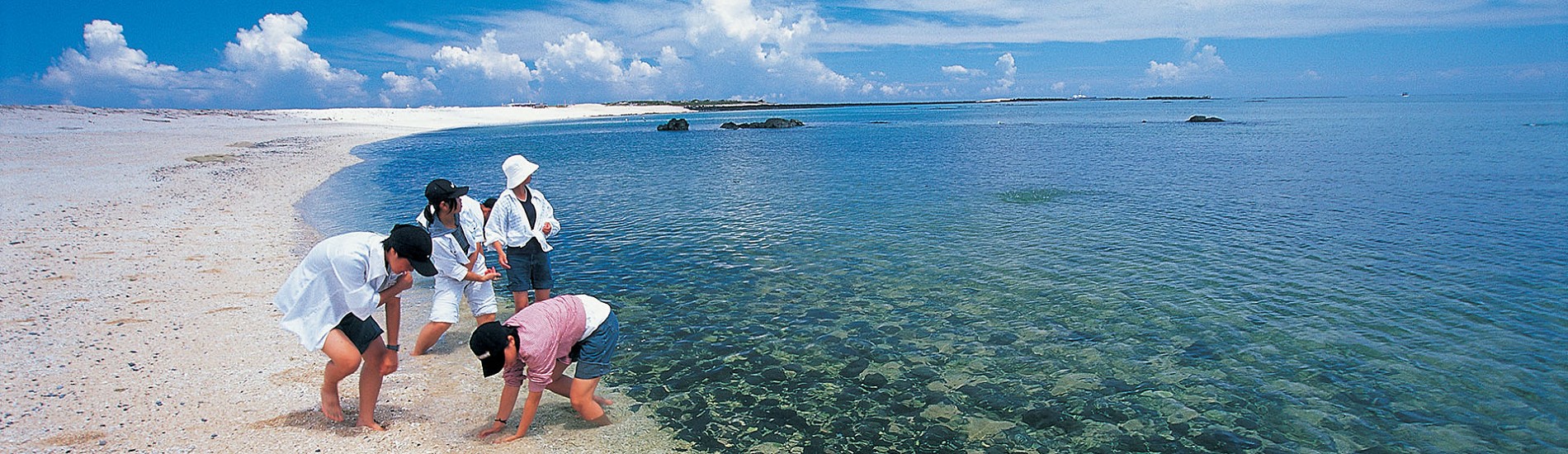 The most beautiful bay of the world – Penghu Bay