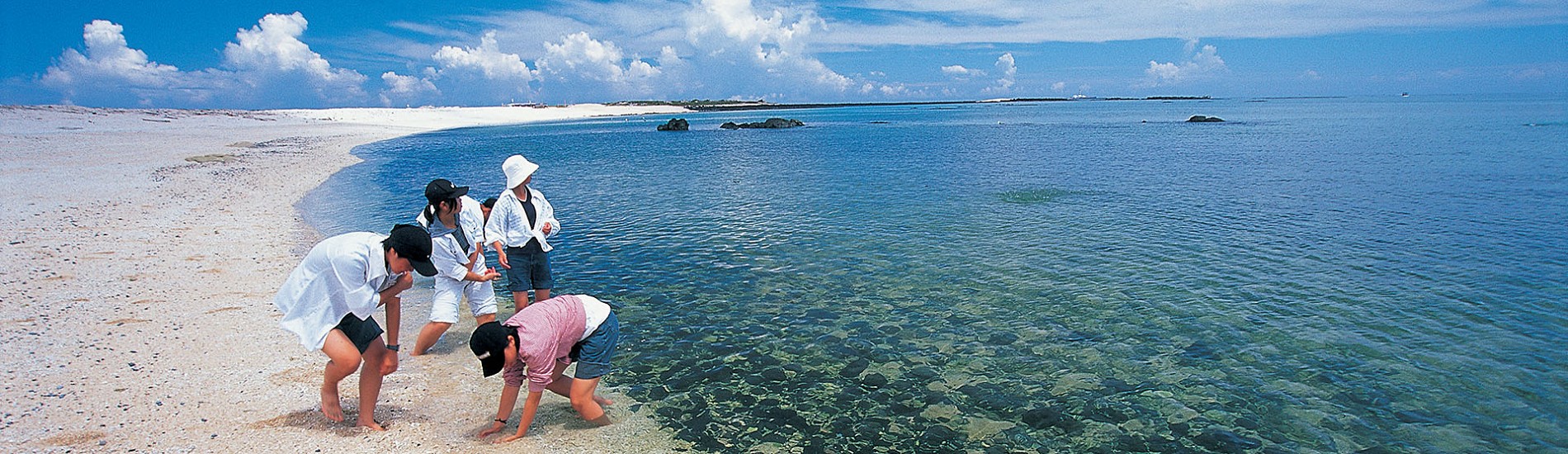 The most beautiful bay of the world – Penghu Bay